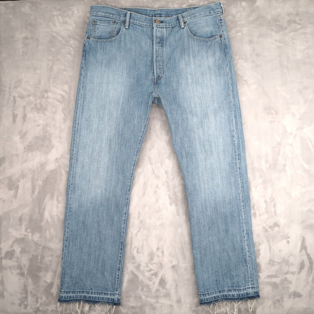 Levi's 501 Jeans Mens 40x30 Fits 39x32 Light Wash Distressed Raw Hem Button Fly